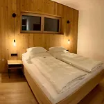 Lukas Apartment *